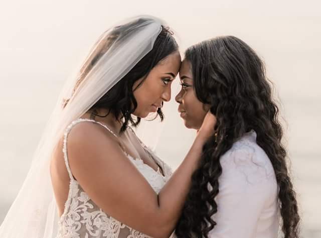 Photos: Lesbian couple weds
