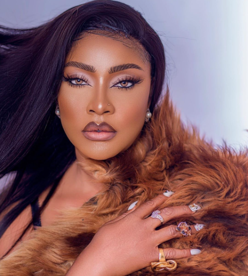 "You people should just stop lying" Actress Angela Okorie tells her female colleagues who claim they made their money from acting (video)