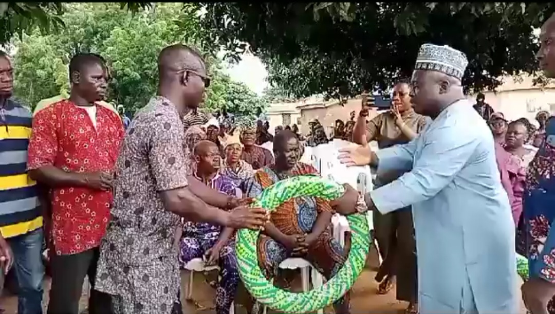 Kogi lawmaker empowers constituents by gifting them one motorcycle tyre each (video)